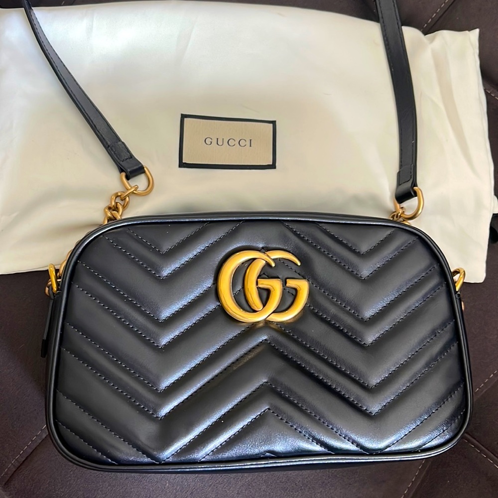 Gucci Marmont small matelassé shoulder bag